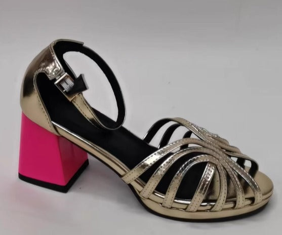 Atenea - Sandalias Doradas con Rosa