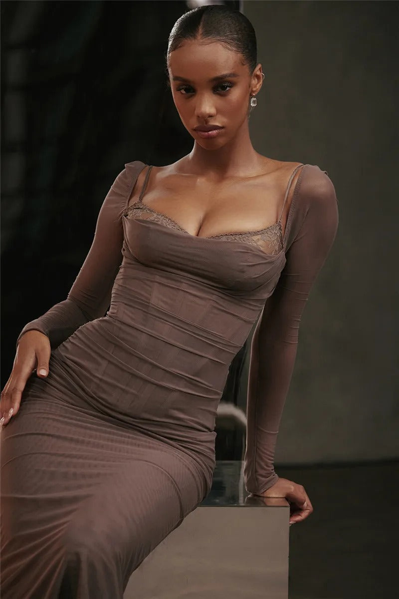 Romina - Vestido Largo con Glamour
