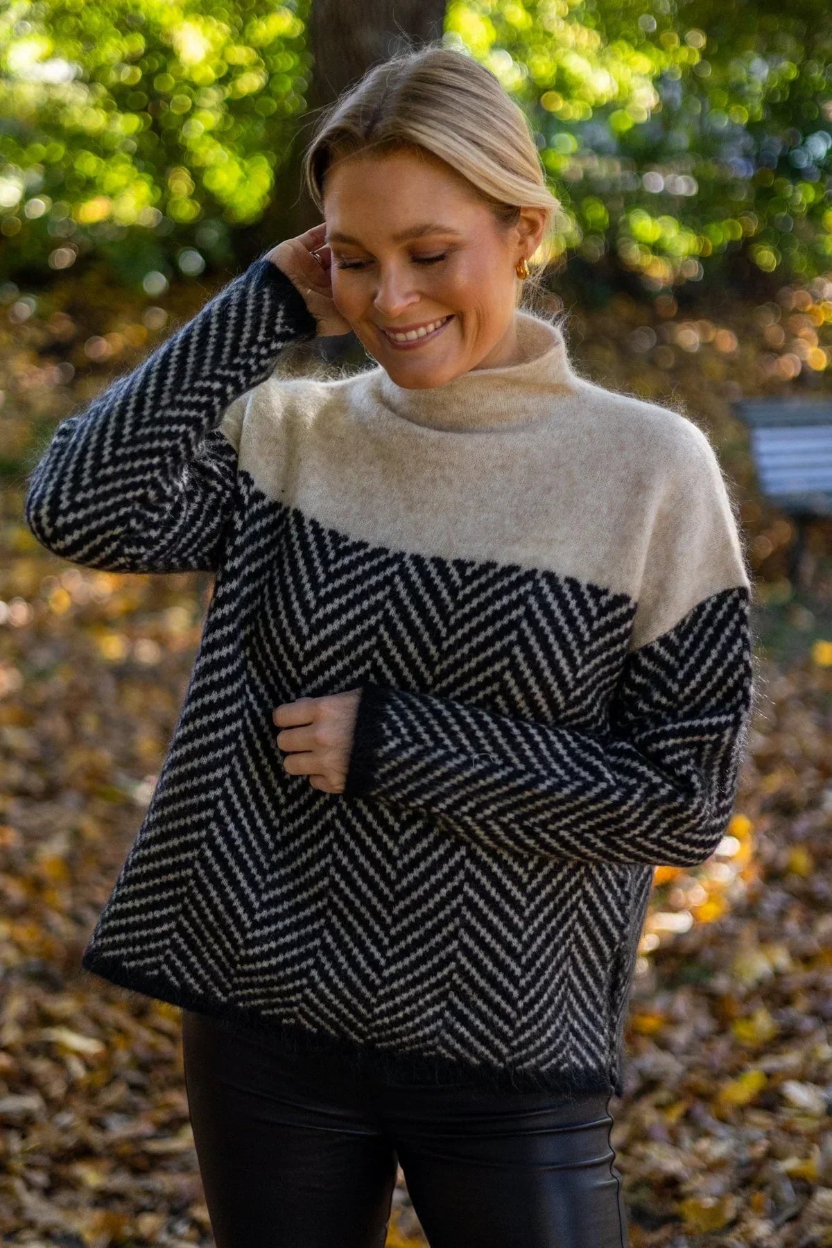 Martina - Suave jersey de cuello alto