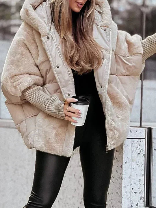 Nadia - Chaqueta Acogedora con Capucha