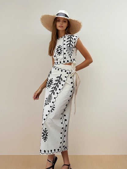 Clarisa - Conjunto Estampado de Top y Falda