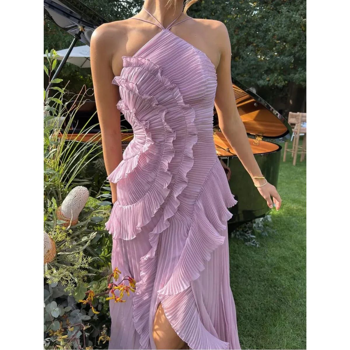 Marissa | Vestido Elegante con Volantes