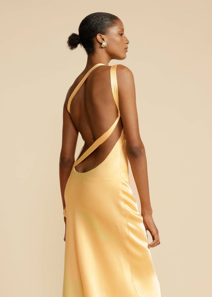 Celeste - Vestido dorado elegante