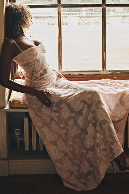 Cecilia - Vestido romántico y elegante
