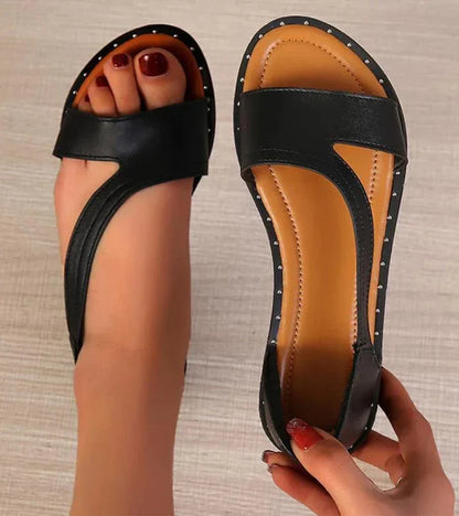 Diana | Sandali stile punta aperta con borchie decorative