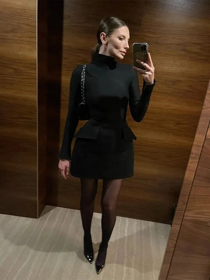 Livia - Vestido Elegante Ajustado