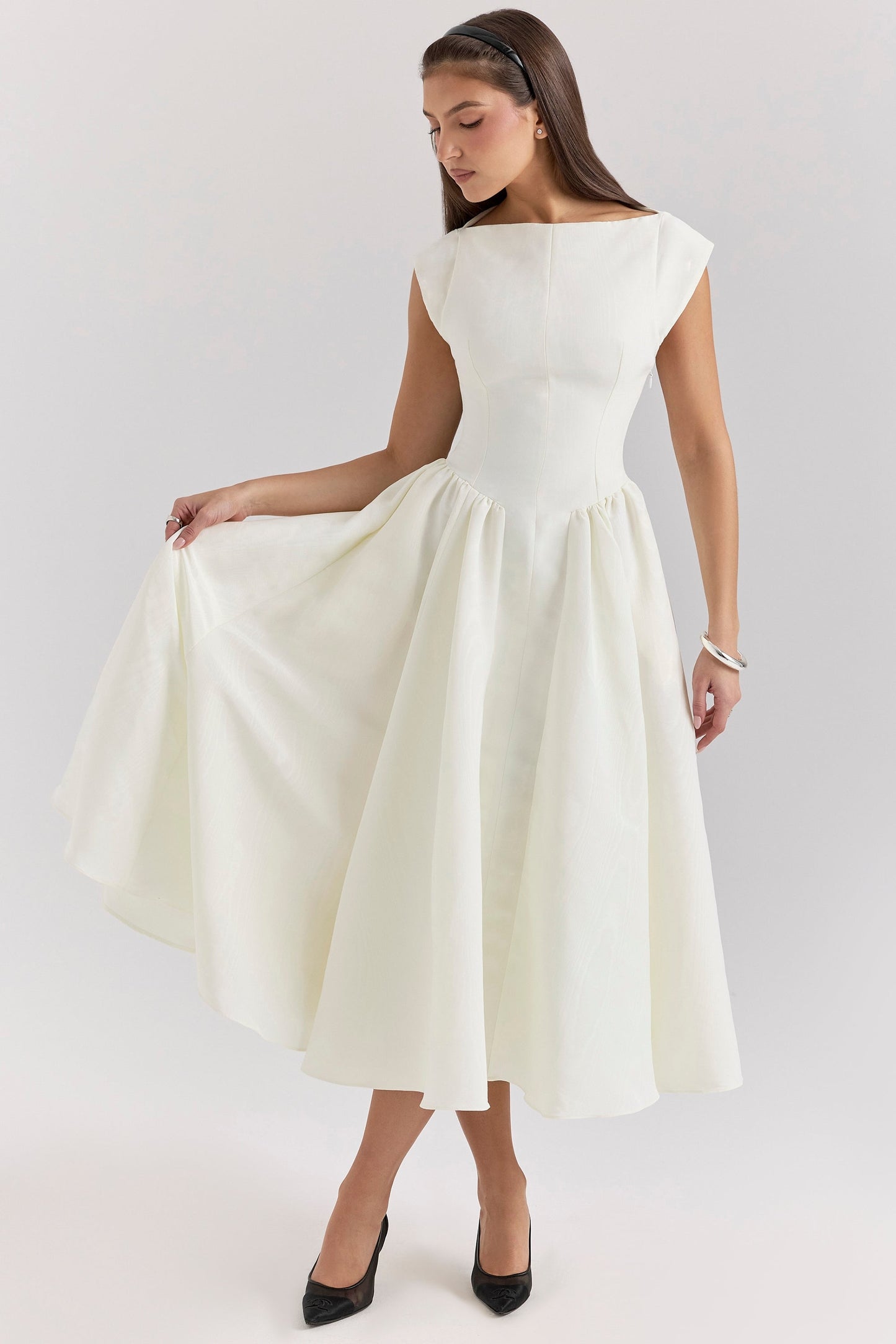 Paula - Vestido con Espalda Descubierta
