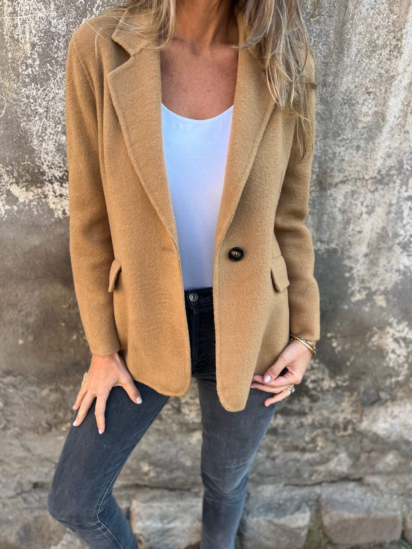 Carla - Abrigo estilo Blazer