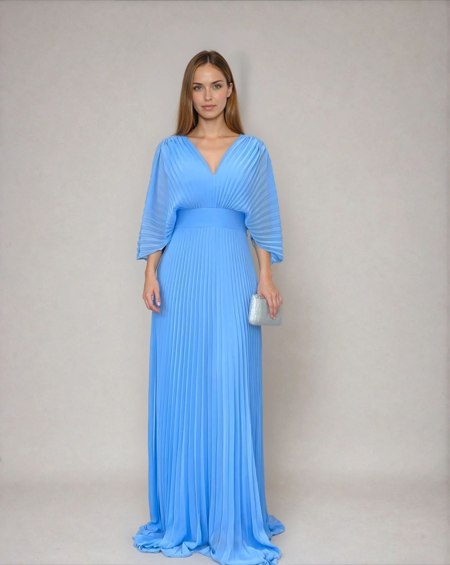 Olga - Vestido Clásico Plisado